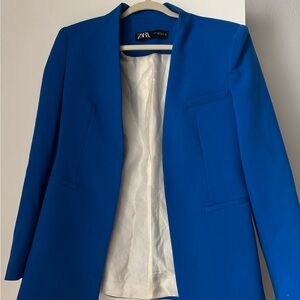 Zara Blue Blazer with Collarless Design and Textured Fabric
